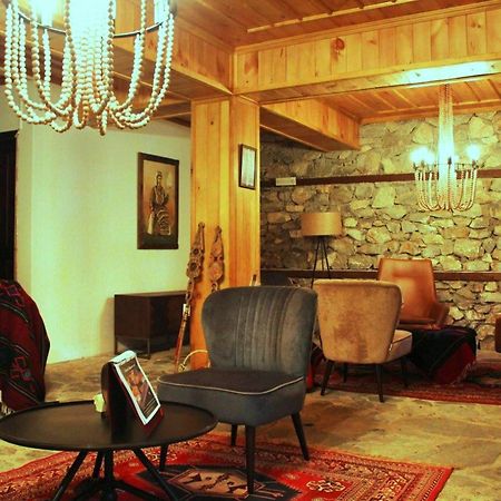 Macedonian Village Hotel & Resort Gorno Nerezi Buitenkant foto