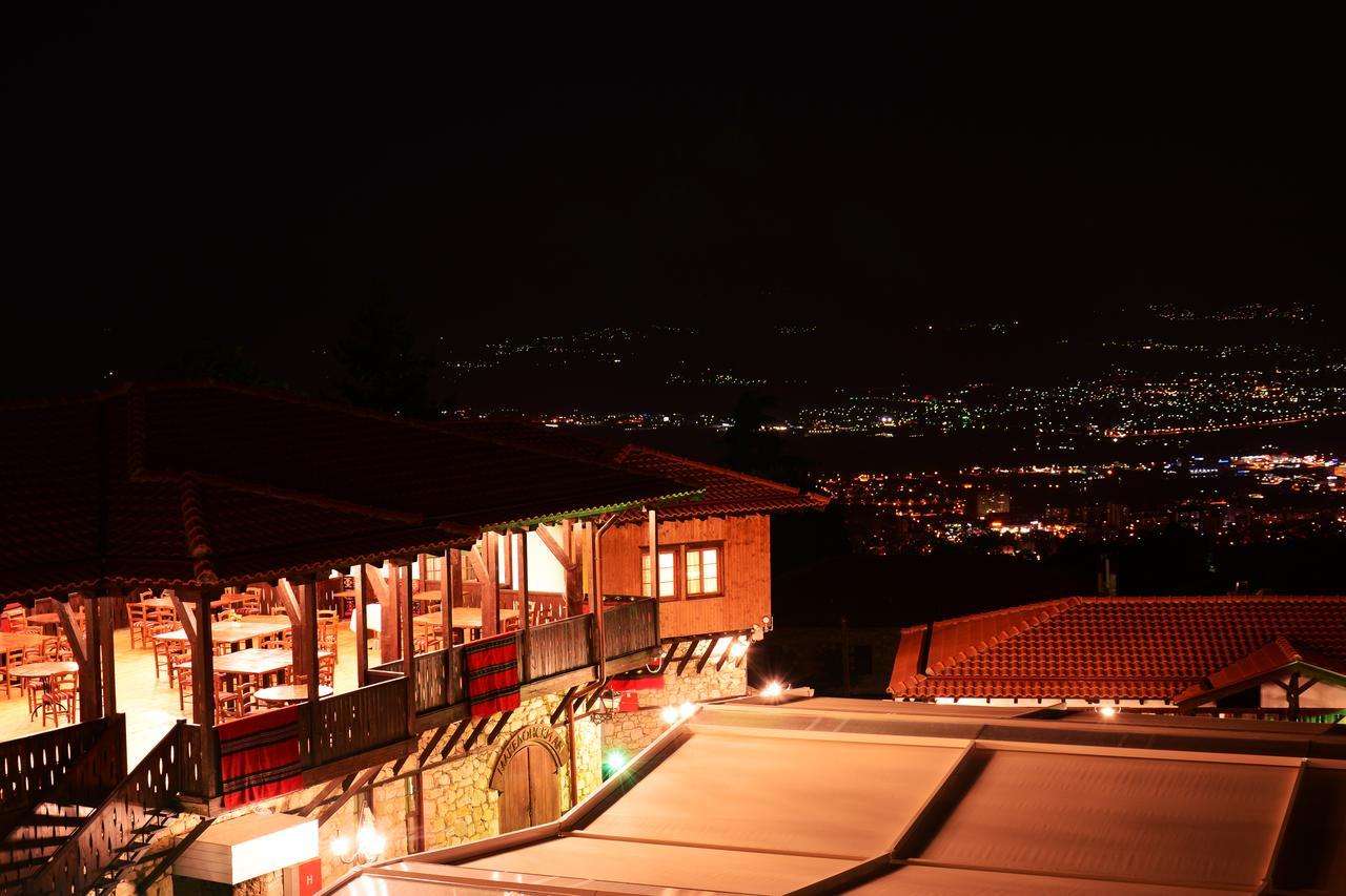 Macedonian Village Hotel & Resort Gorno Nerezi Buitenkant foto