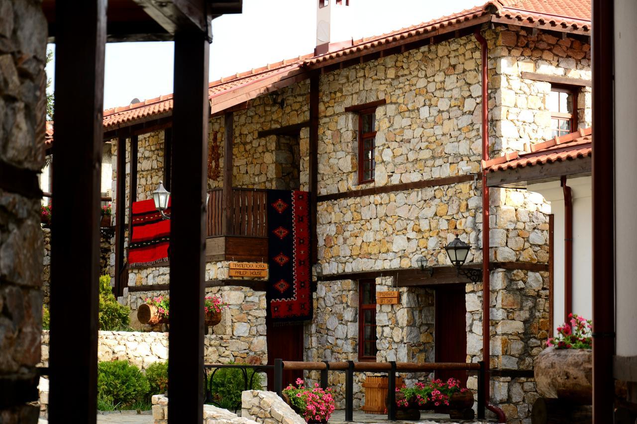 Macedonian Village Hotel & Resort Skopje Buitenkant foto