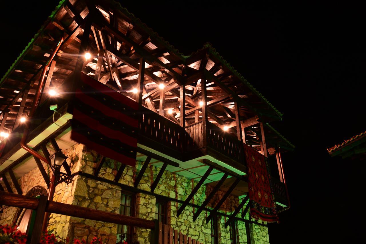 Macedonian Village Hotel & Resort Skopje Buitenkant foto