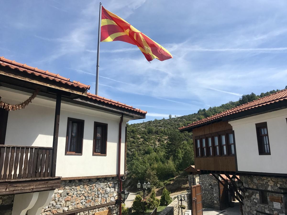 Macedonian Village Hotel & Resort Skopje Buitenkant foto